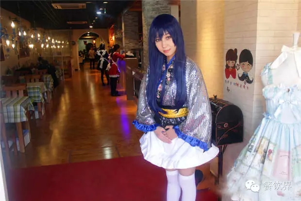 【震精】女仆咖啡館：穿越次元之門 還有“特殊”服務？