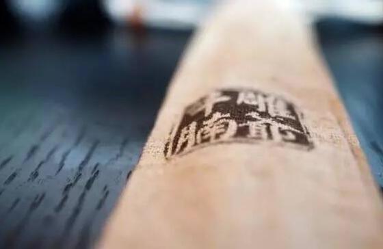 雕爺牛腩沉寂了半年，究竟在做些什么？|餐飲界
