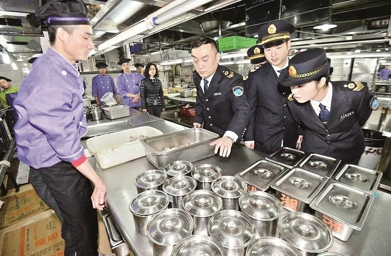 安徽19家食品企業(yè)存在違規(guī)，知名餐企衛(wèi)生問題多