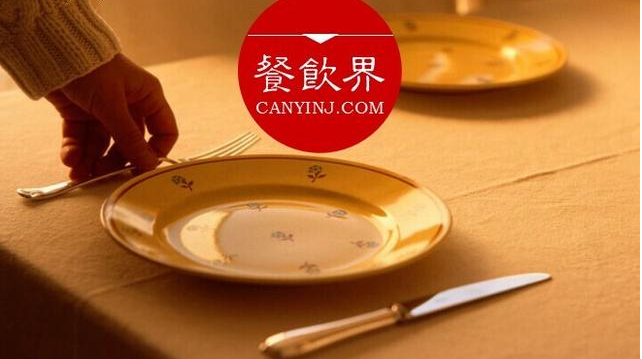 #周末一參#日本老牌酒館緊隨潮流，為何會失去更多客戶？