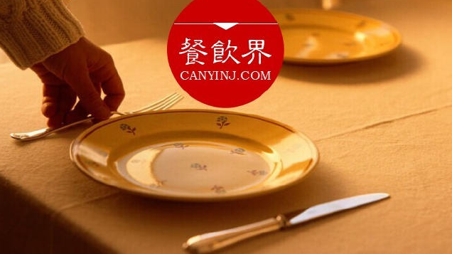 日本咖啡館馬失前蹄，原因竟是品牌升級(jí)？#周末一參#