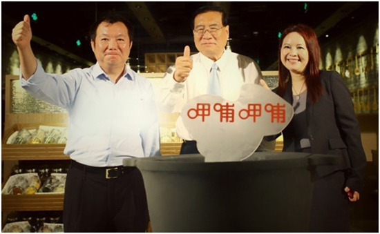 呷哺呷哺全面升級，新形象或?qū)⒁I(lǐng)行業(yè)新潮流|餐飲界