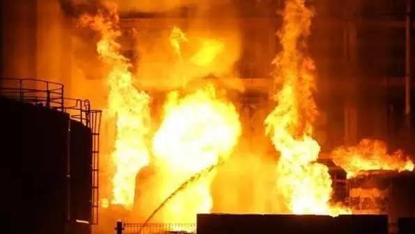 警示！餐館發(fā)生爆炸老板身亡，原因竟是用了它！