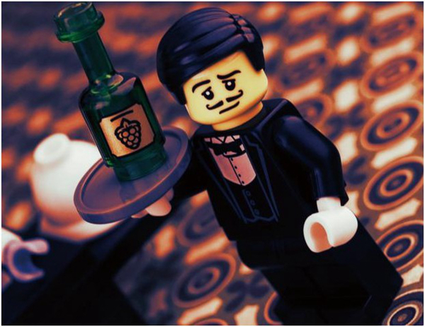 餐廳刷爆朋友圈的秘密，原來是你家服務(wù)員做到這些？|餐飲界