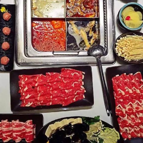 海底撈、小肥羊全面“入侵”日本，畫風突變！
