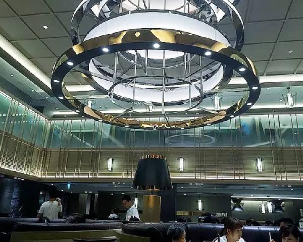 海底撈、小肥羊全面“入侵”日本，這畫風(fēng)怎么回事？