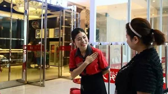 還在朋友圈招人？麥當(dāng)勞、優(yōu)衣庫、海底撈這樣培養(yǎng)店長！
