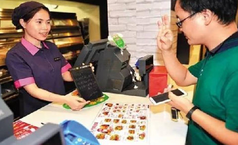 餐企做公益有啥新思路？百勝“捐一元”案例啟示是？