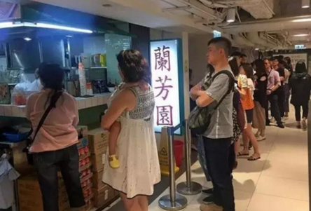 小店火爆65年，每日賣茶逾千杯，卻婉拒所有商業(yè)合作？