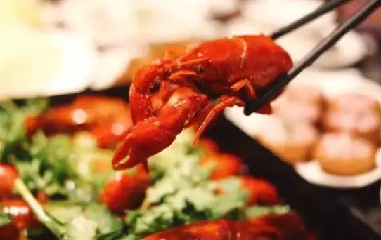 阿里巴巴殺入小龍蝦供應(yīng)鏈，試水餐廳營收增速明顯|餐飲界