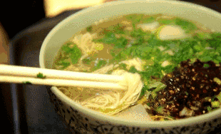 稱霸中國(guó)餐飲界“三大黑暗不明組織”中的正宗蘭州拉面為什么不正宗？