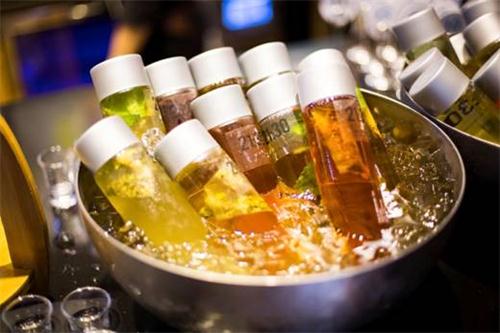 因味茶：劉強東夫婦先后加持 未來如何玩轉新茶飲？|餐飲界