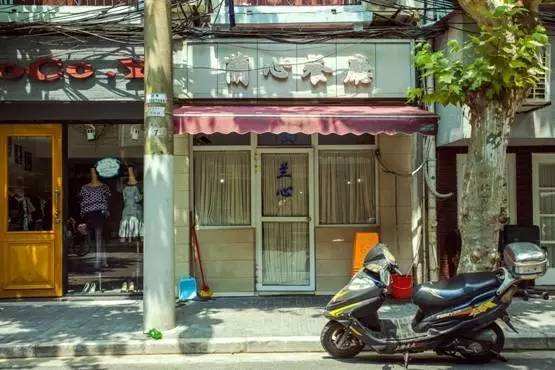 不讓“米其林”小店曇花一現(xiàn)！上海推進(jìn)小餐飲“標(biāo)準(zhǔn)化管理”|餐飲界