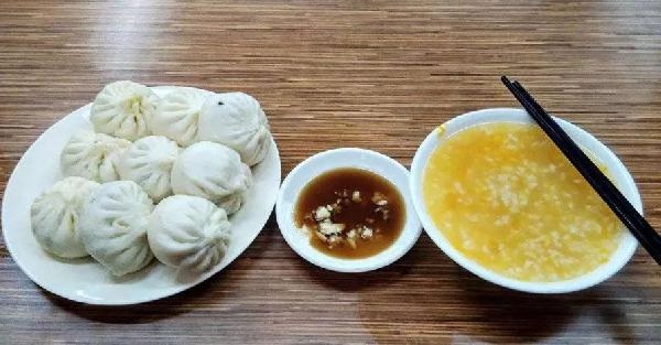 60平米早餐店一早收了5000塊，老板做了這五件事