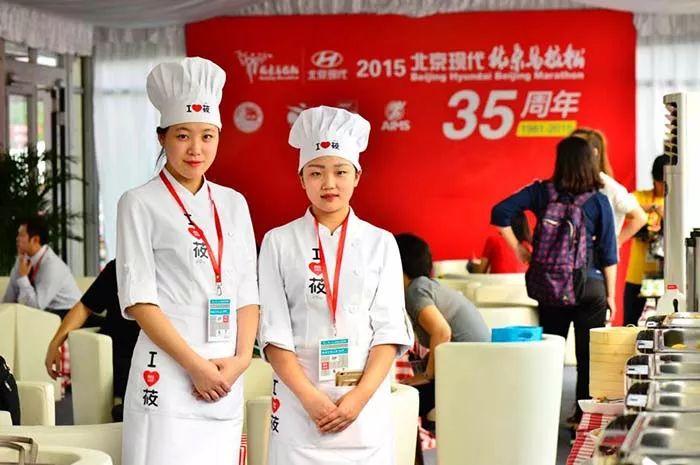 餐飲業(yè)的新課題：如何把員工，變成人才?。?></a>
          <div> <a href=