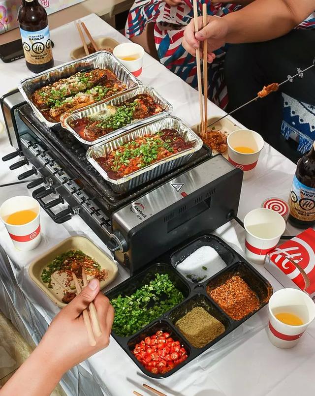 海底撈開始做燒烤外賣，你怎么看？