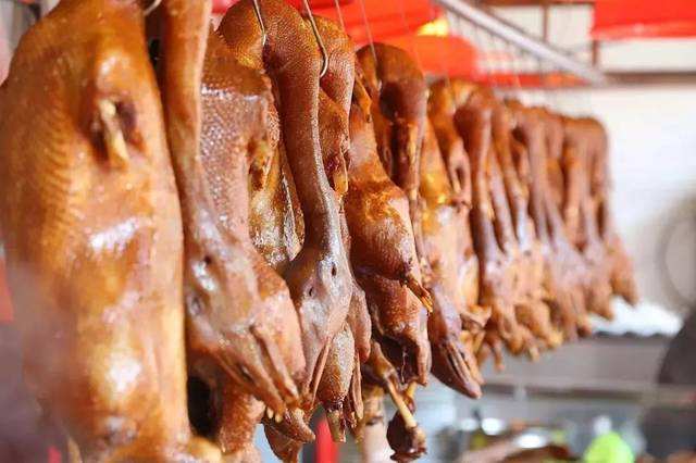 餐廳僅憑一款“爆品”就能成功上市！真的有可能嗎？