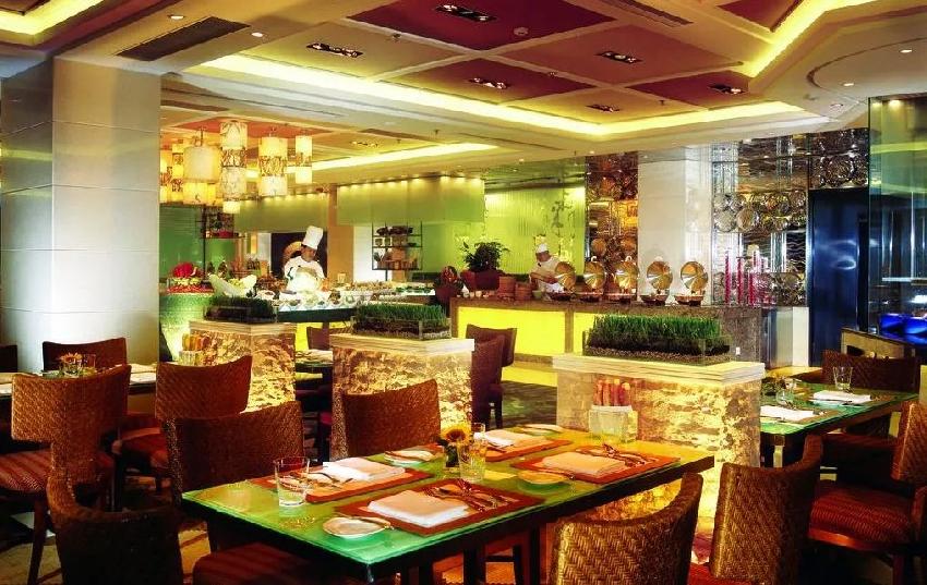 夏季是食品衛(wèi)生問題的高發(fā)期，您的餐廳衛(wèi)生管理制度健全嗎？
