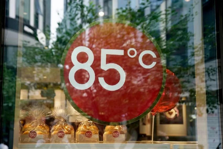 85度C開盤跌停、被多家外賣平臺下架，網(wǎng)友：都是因為她|餐飲界