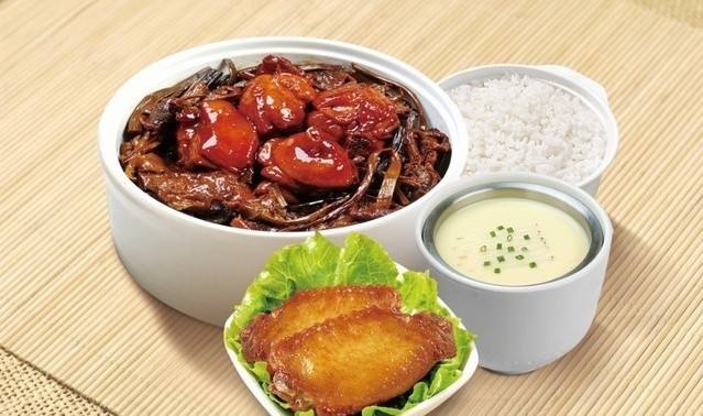 人氣超高，日媒驚嘆中式快餐搶占日本市場(chǎng)