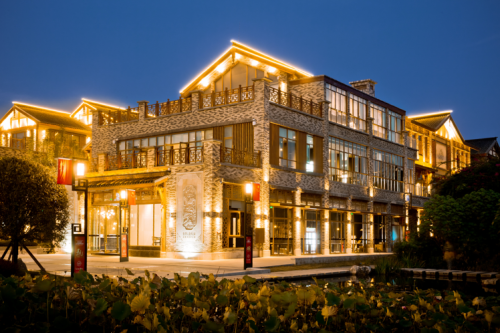 金鰭的秘密（上）：憑什么這家自助餐廳開業(yè)僅半月就能在遂寧排名第一？