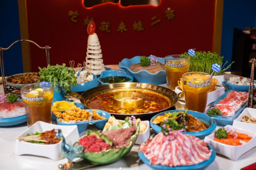 餐飲品牌升級(jí)策略：蛙二爺新IP鮮活亮相，諧音梗玩轉(zhuǎn)傳播記憶