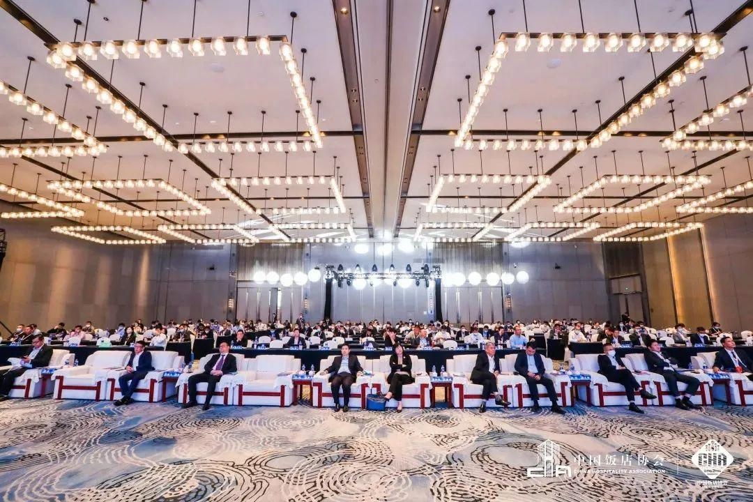 喜報！潘多拉飲食集團榮獲“2022年度團餐領(lǐng)跑者TOP100”