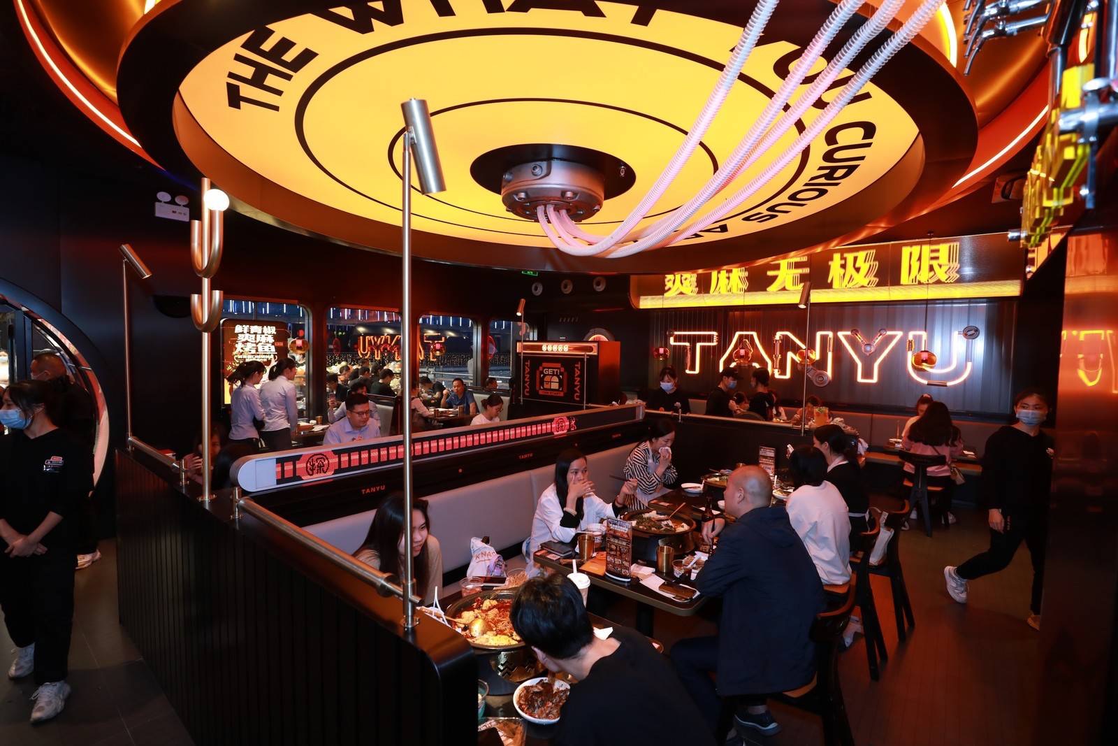 聚焦Z世代需求，探魚登上2022第六屆中華餐飲創(chuàng)新榜TOP100