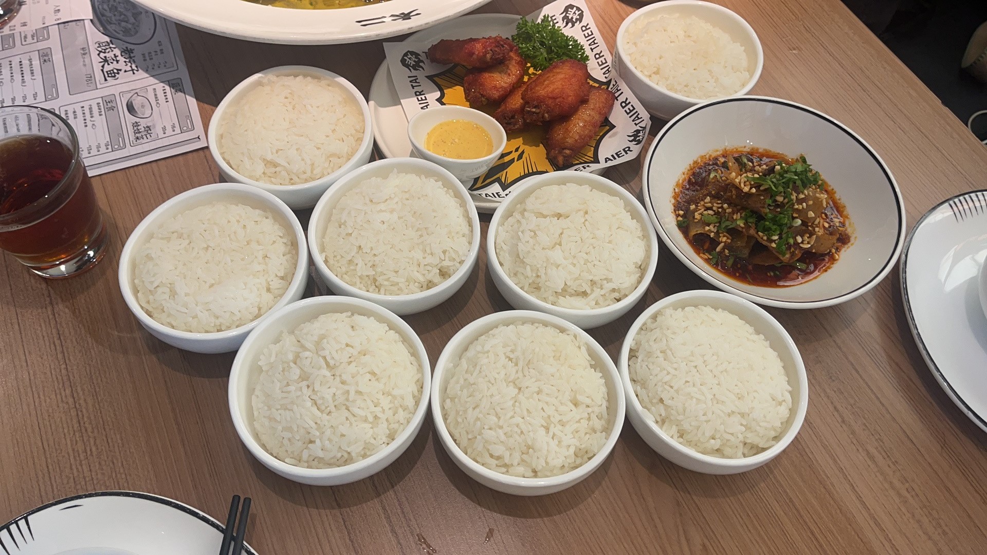 靠一碗米飯破局，底層邏輯是什么？