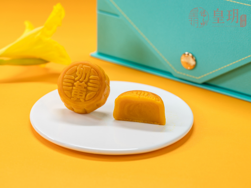  皇玥月餅券換領(lǐng)現(xiàn)場(chǎng)迎高峰，到底什么月餅最值得買？