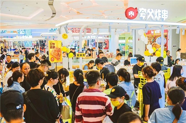 累計融資5億元，2024年開3000店，夸父炸串底氣何在？