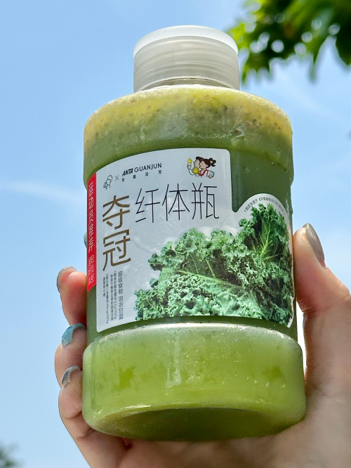 喜茶奪冠纖體瓶多地售罄，上新至今累計(jì)售出超160萬(wàn)杯
