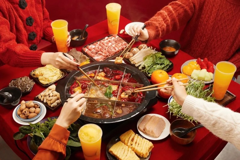 火鍋賽道行動(dòng)指南來(lái)了！《2024年火鍋行業(yè)消費(fèi)趨勢(shì)報(bào)告》重磅發(fā)布