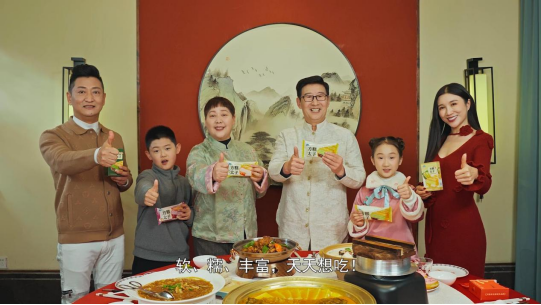 春節(jié)爆火出圈！天冰這波操作太驚艷