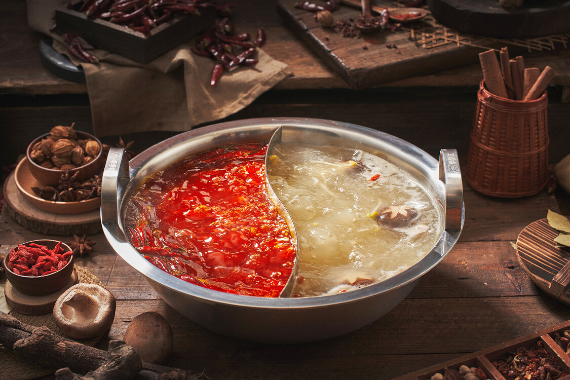 季季紅火鍋強勢登頂！香辣火鍋領(lǐng)導品牌和銷量第一打響春節(jié)前哨戰(zhàn)|餐飲界