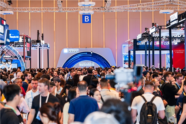 ?餐飲業(yè)邁入“具身智能”時代：沸點計劃廣交會亮相，為行業(yè)提供科技轉(zhuǎn)型新范本